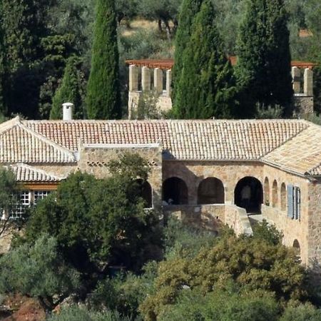 مبيت وإفطار كارداميلي Patrick & Joan Leigh Fermor House المظهر الخارجي الصورة