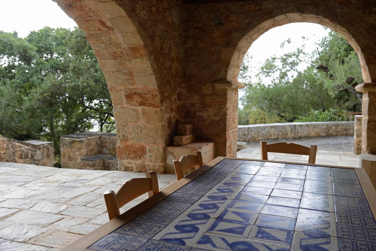 مبيت وإفطار كارداميلي Patrick & Joan Leigh Fermor House المظهر الخارجي الصورة